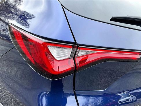 Used 2023 Acura MDX SH-AWD image 21