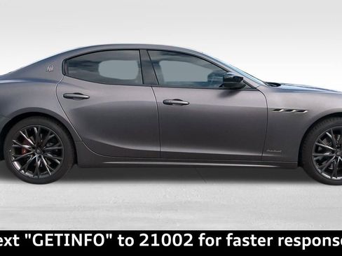 Used 2020 Maserati Ghibli S GranSport image 37