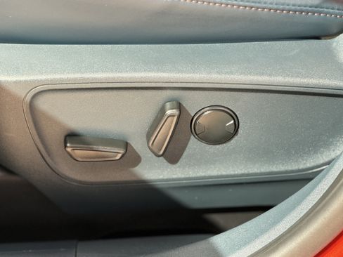 Certified 2024 Ford Maverick Lariat FWD image 15