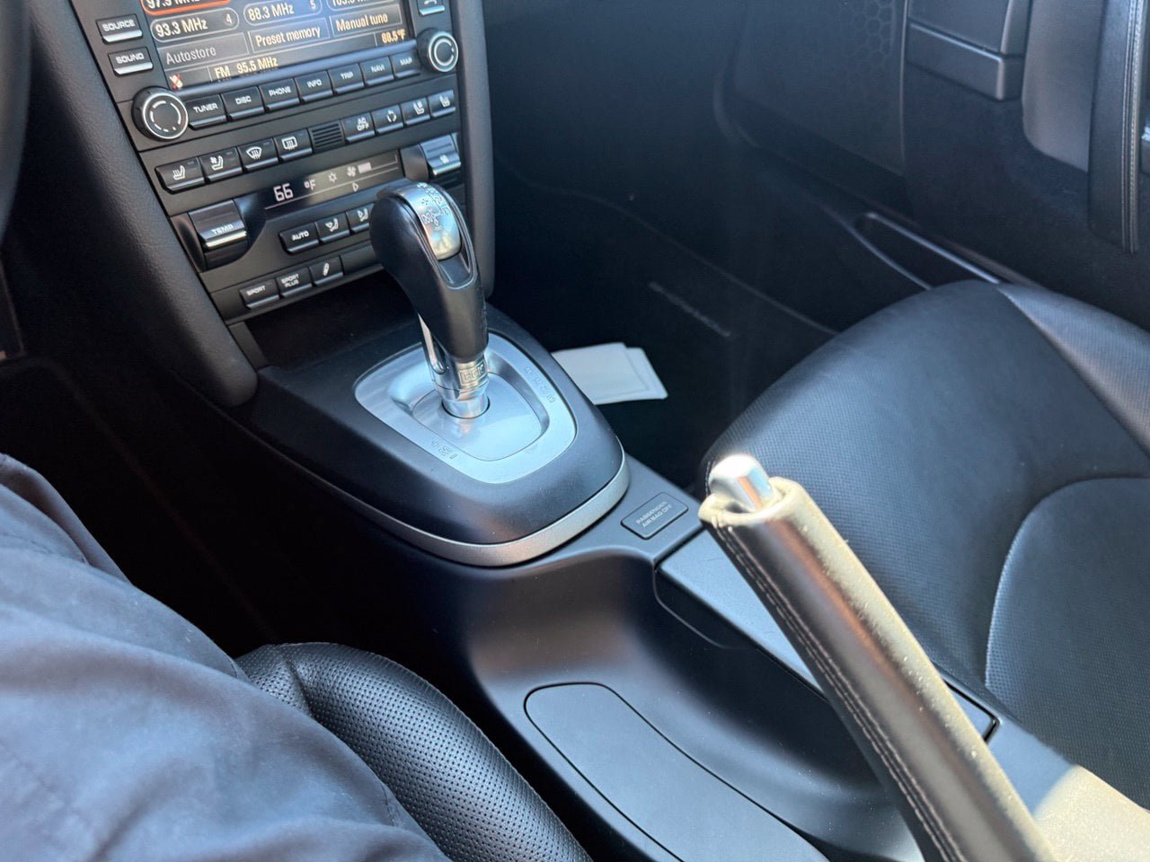 Used 2012 Porsche 911 Carrera RWD image 19