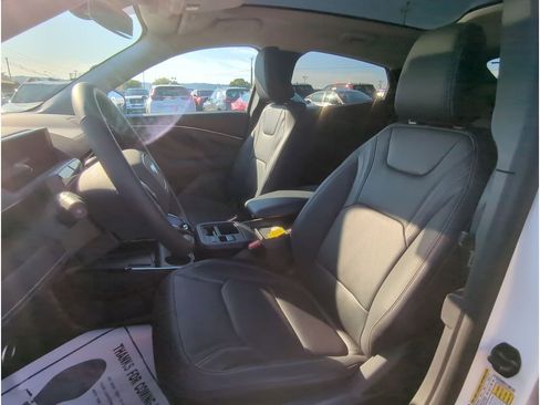 New 2025 Ford Mustang Mach-E Premium image 11