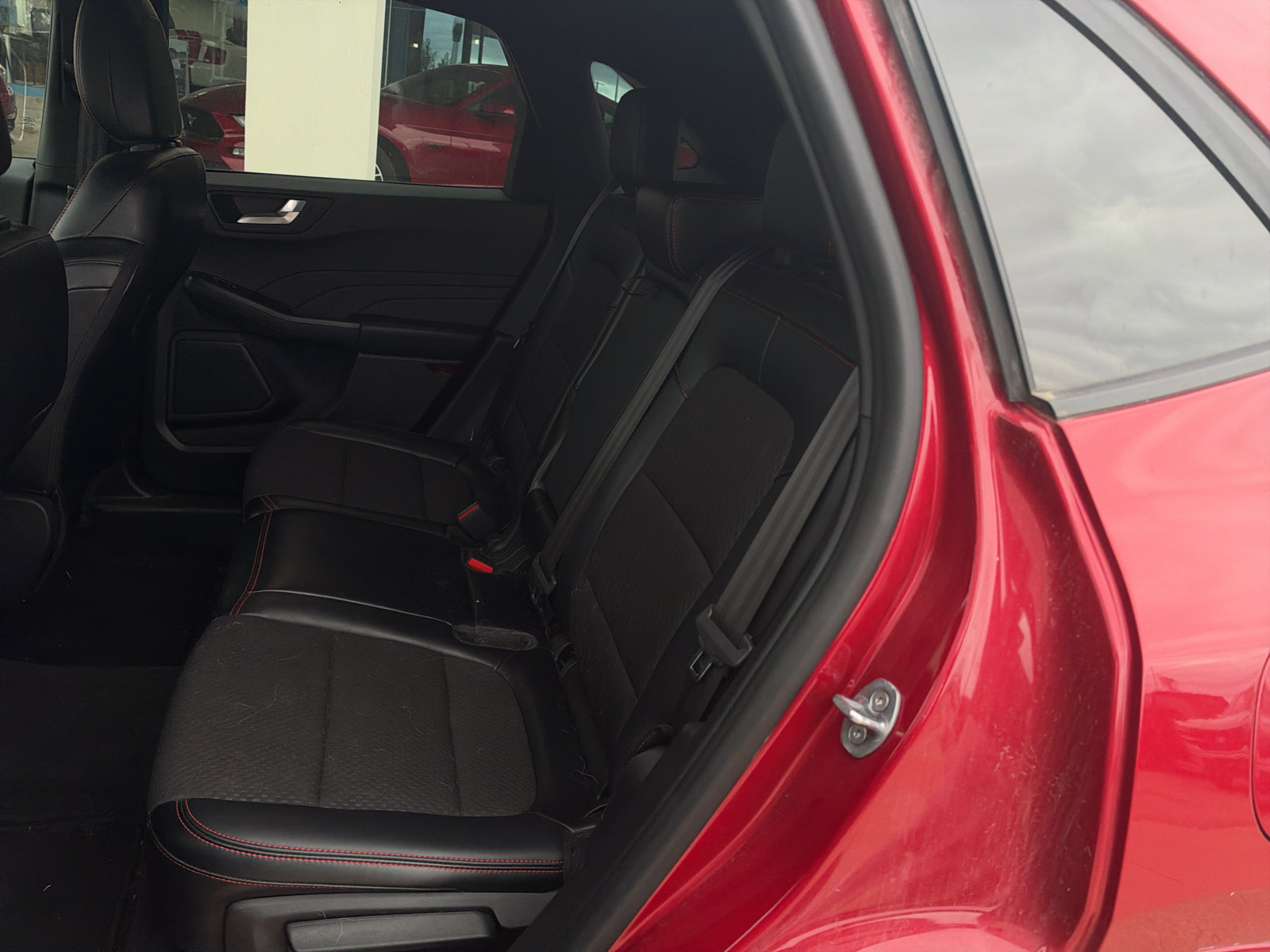 Used 2024 Ford Escape ST-Line AWD/4WD image 10
