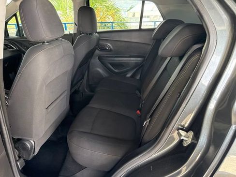 Used 2020 Chevrolet Trax LS w/ Tint and Cruise Package FWD image 3