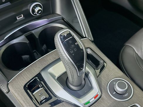 Used 2022 Alfa Romeo Stelvio Ti w/ Active Assist Plus Package image 25