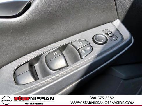 Certified 2022 Nissan Sentra SV w/ Trunk Package image 15