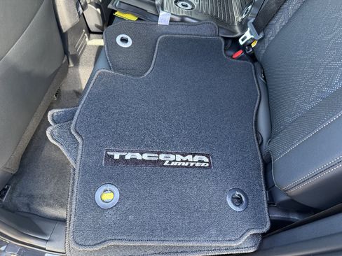 New 2026 Toyota Tacoma Limited AWD/4WD image 9