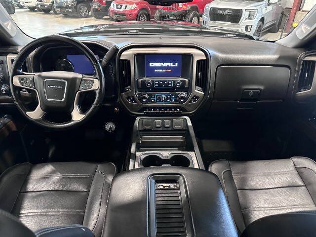 Used 2019 GMC Sierra 3500 Denali w/ Duramax Plus Package AWD/4WD image 22