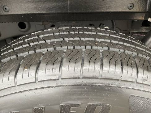 Used 2023 Ford F150 Platinum w/ Equipment Group 701A High image 8