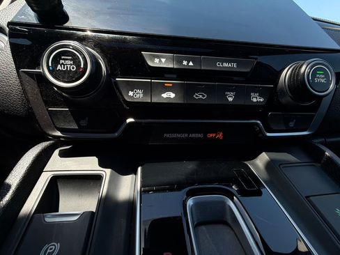 Used 2019 Honda CR-V EX image 17
