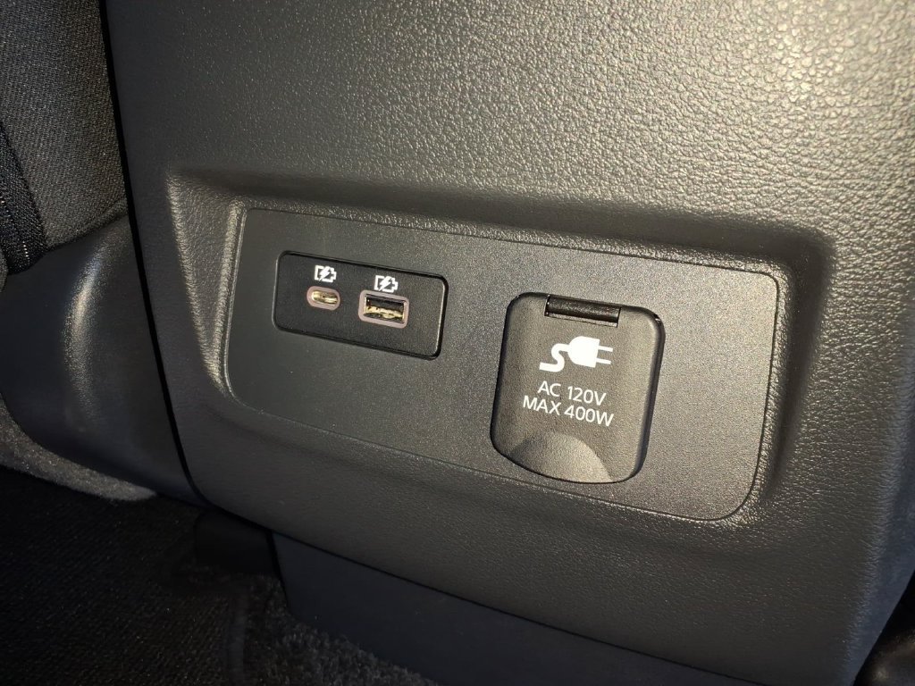 Certified 2025 Nissan Frontier PRO-4X w/ Pro Convenience Package AWD/4WD image 16