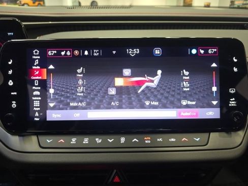 Used 2025 Dodge Charger R/T Scat Pack w/ Track Pack image 20