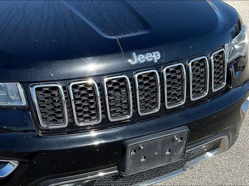 Used 2019 Jeep Grand Cherokee Limited image 30