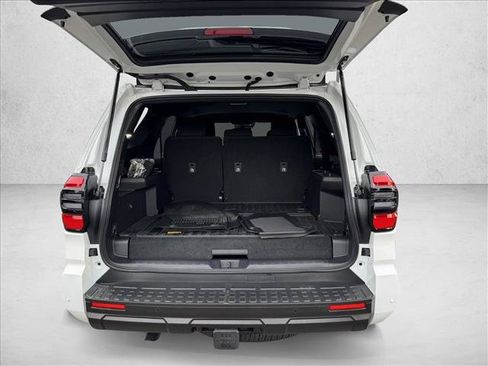 Certified 2025 Toyota 4Runner TRD Off-Road AWD/4WD image 8