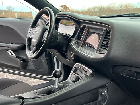 Used 2022 Dodge Challenger R/T w/ Blacktop Package image 29