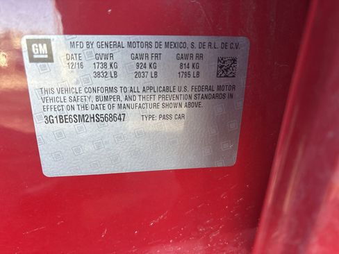 Used 2017 Chevrolet Cruze LT w/ RS Package image 5