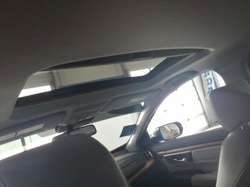 Used 2022 Honda CR-V Touring image 15