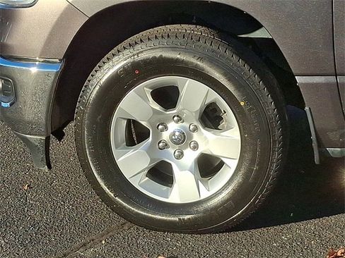 Used 2022 RAM 1500 Big Horn image 8