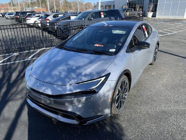 New 2025 Toyota Prius Plug-In Hybrid FWD image 1