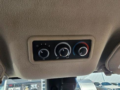Used 2019 Chevrolet Express 3500 LT w/ LT Preferred Equipment Group RWD image 20