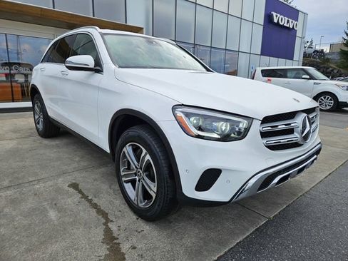 Used 2022 Mercedes-Benz GLC 300 4MATIC image 3