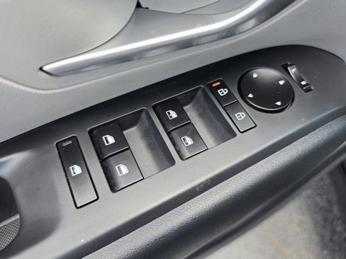 Used 2025 Hyundai Tucson SEL image 17