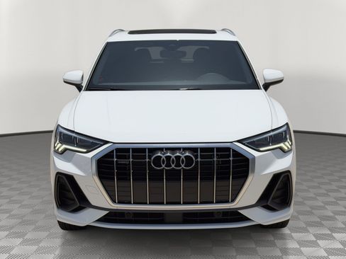 Certified 2025 Audi Q3 2.0T Premium w/ Convenience Package AWD/4WD image 6