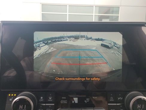 Used 2023 Toyota Highlander Bronze Edition image 31