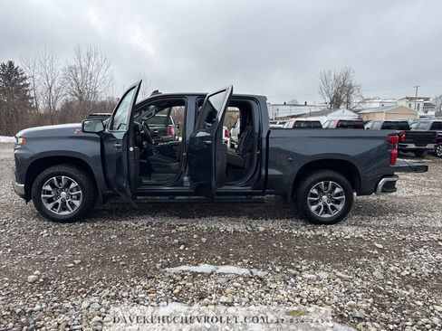 Used 2022 Chevrolet Silverado 1500 LT w/ Z71 Off-Road Package image 11