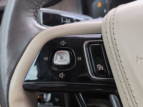Used 2023 Lincoln Aviator Reserve w/ Equipment Group 201A AWD/4WD image 26