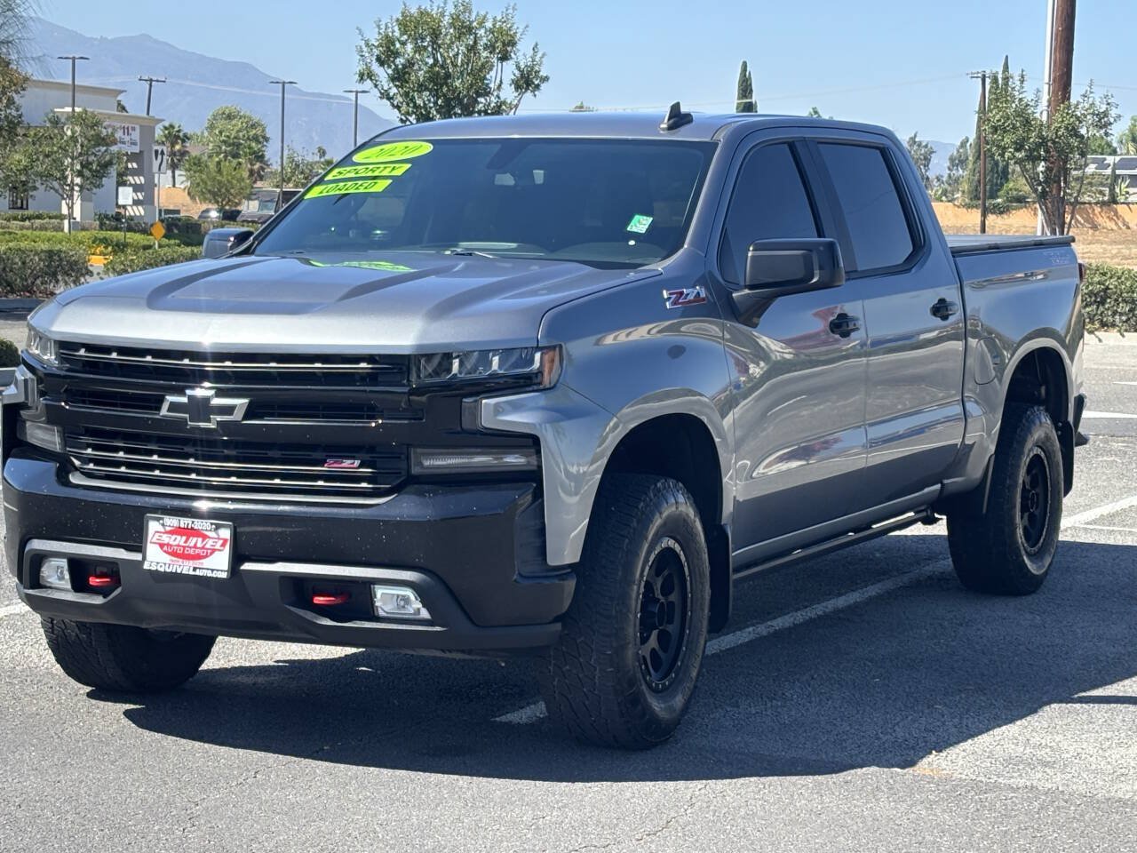 Used 2020 Chevrolet Silverado 1500 LT Trail Boss AWD/4WD image 3