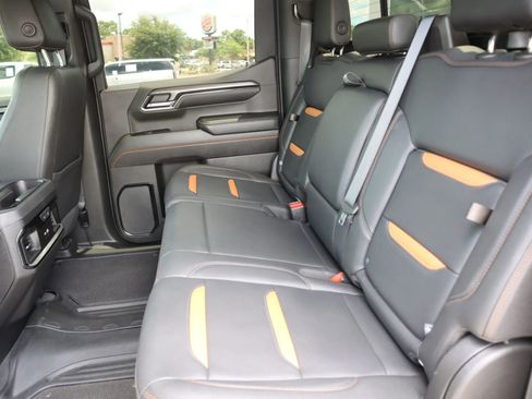 Used 2022 GMC Sierra 1500 AT4 w/ AT4 Premium Package image 25