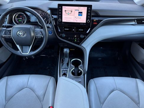 Certified 2022 Toyota Camry XLE image 13