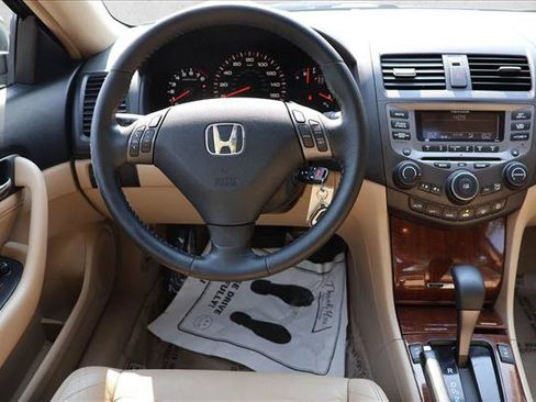 Used 2007 Honda Accord EX-L image 22