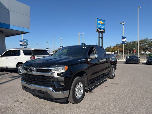 Used 2023 Chevrolet Silverado 1500 LT w/ Protection Package image 8
