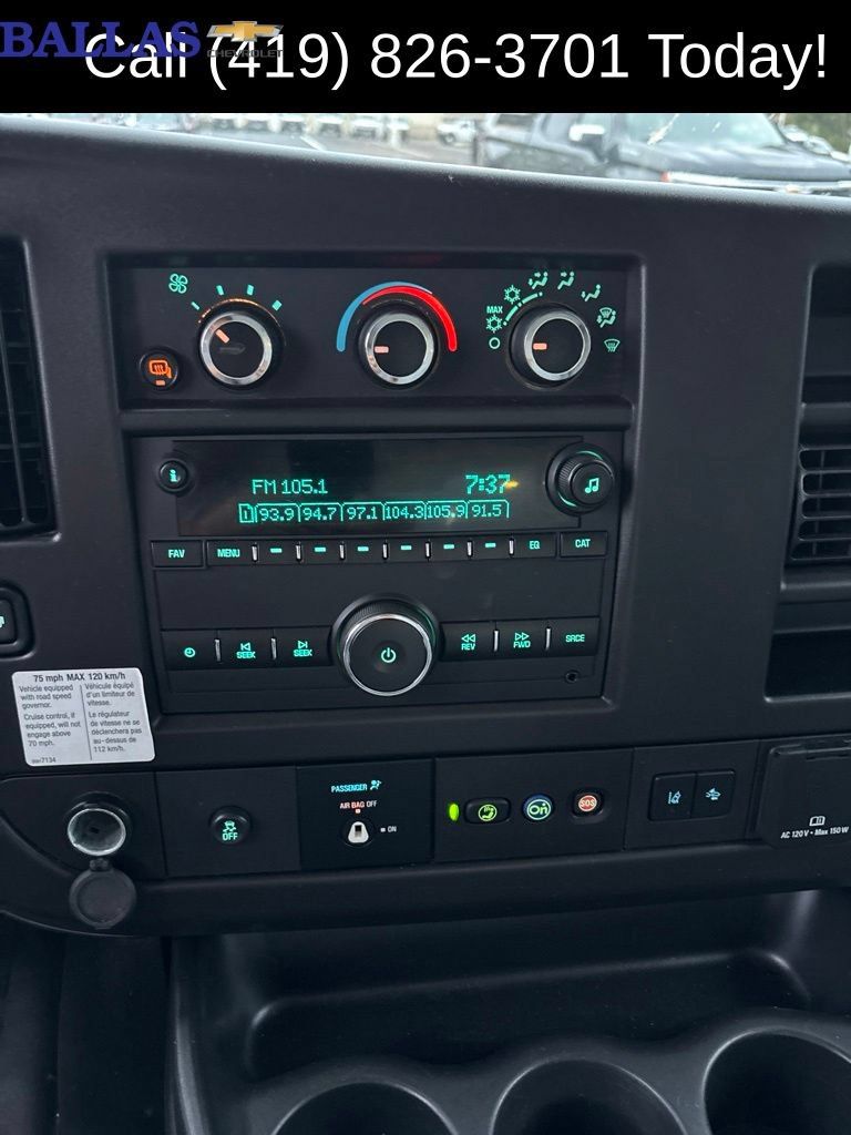Used 2022 GMC Savana 3500 Extended w/ Power Convenience Package RWD image 17