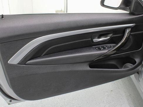 Used 2018 BMW 430i xDrive Convertible AWD/4WD image 46