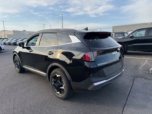 Used 2026 Kia Sportage EX w/ EX Panorama Roof Package image 4