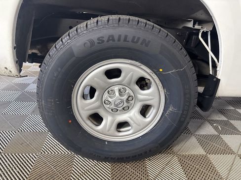 Used 2022 Nissan Frontier S image 23