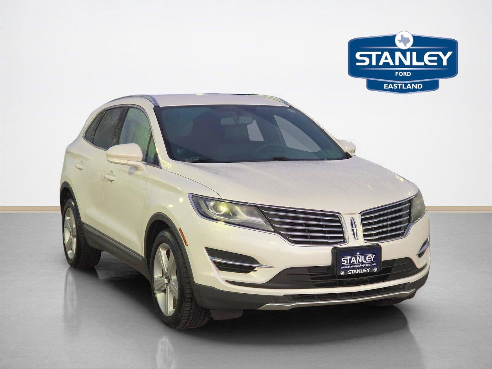 Used 2016 Lincoln MKC Premiere FWD image 1