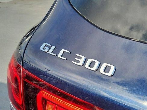 Used 2022 Mercedes-Benz GLC 300 image 7