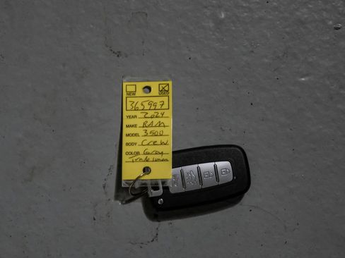 Used 2024 RAM 3500 Tradesman w/ Chrome Appearance Group image 59