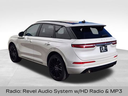 Certified 2023 Lincoln Corsair Reserve w/ Equipment Group 202A image 8