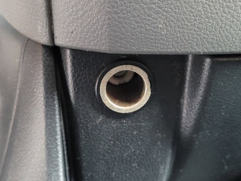Used 2015 Nissan NV200 S FWD image 13