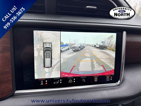 Used 2023 GMC Yukon Denali Ultimate image 32