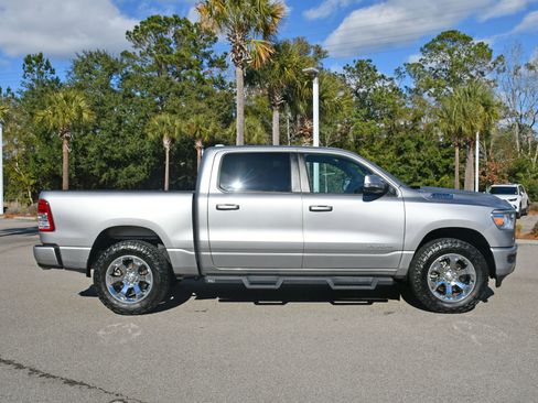 Used 2019 RAM 1500 Big Horn image 2