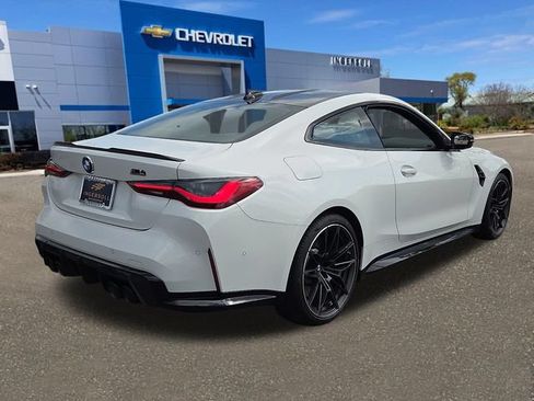 Used 2022 BMW M4 Competition w/ M Carbon Exterior Package RWD image 6