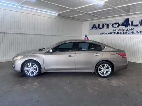 Used 2015 Nissan Altima 2.5 S w/ Power Driver Seat Package FWD image 8