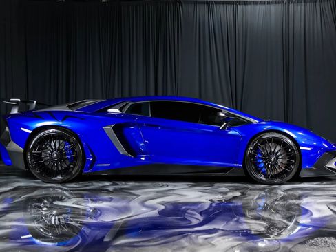 Used 2016 Lamborghini Aventador LP 750-4 Superveloce AWD/4WD image 5