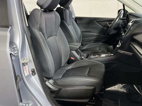 Used 2019 Subaru Forester Premium image 25