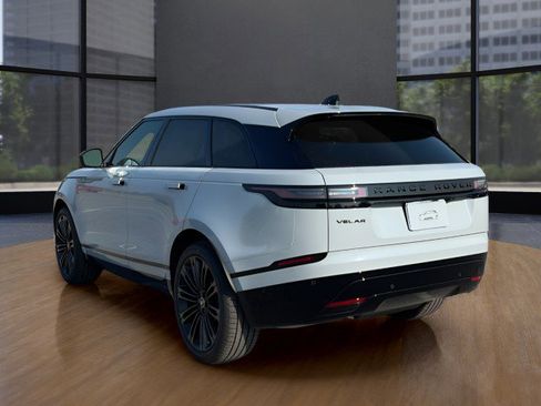 New 2026 Land Rover Range Rover Velar Dynamic SE image 15